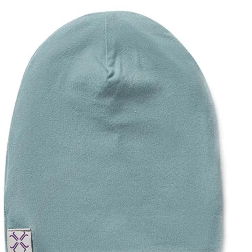 Jacqueline and jack infant j blue beanie size 0-3 month